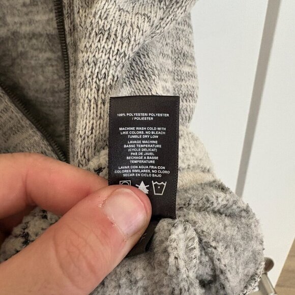 Kuhl Alaska Fleece Vest Womens Medium Grey Sherpa Hooded Outdoor Gorpcore Winter - Picture 5 of 9